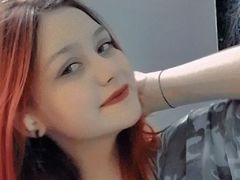 BellaFoxta from LiveJasmin