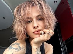 BellaFoxyy from LiveJasmin