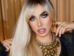 BellaJennerTS from xLoveCam