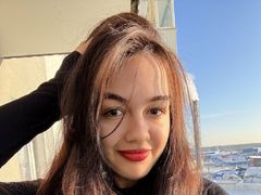 BellaLoy from LiveJasmin