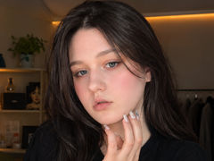 BellaMaklean from LiveJasmin