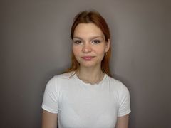 BellaMarebelle - female with red hair webcam at LiveJasmin