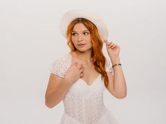 BellaMarebelle - female with red hair webcam at LiveJasmin