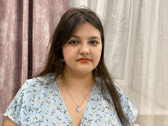 BellaNight - female with brown hair webcam at LiveJasmin