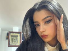 BellaRosen - female with brown hair webcam at LiveJasmin