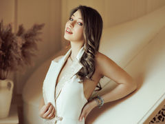 BellaStorm from LiveJasmin