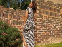 BelleCleopatra - female with red hair and  big tits webcam at LiveJasmin