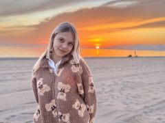 Bellezzaa - female webcam at LiveJasmin