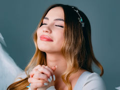 BettyElson - blond female webcam at LiveJasmin