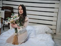 AlineBarlow - female with brown hair and  big tits webcam at LiveJasmin