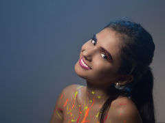 BiancaNash - female with black hair and  big tits webcam at ImLive