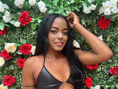 BlairePierre - female with black hair webcam at LiveJasmin