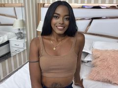 BlairePierre - female with black hair webcam at LiveJasmin