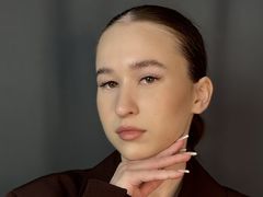 BlanchFlakes from LiveJasmin