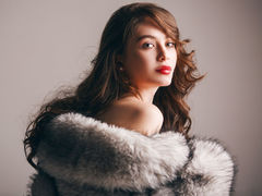 BlerLesly - female with brown hair webcam at LiveJasmin