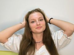 BlissCorrell - female with brown hair and  big tits webcam at LiveJasmin