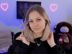BlossVibe from LiveJasmin