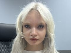 BonnieBerns from LiveJasmin