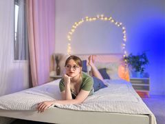 BonnieWright - blond female webcam at LiveJasmin