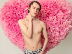 BradJohnson - male webcam at LiveJasmin
