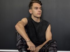 BradyFlint from LiveJasmin