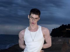 BrandonMorno from LiveJasmin