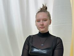 BreckCarls - blond female webcam at LiveJasmin