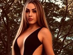 BriaLuxe from LiveJasmin