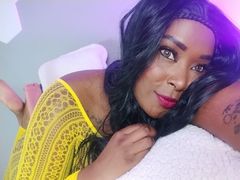 EmaEthan - female with brown hair webcam at LiveJasmin