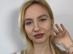 BrianneOsika from LiveJasmin