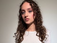 BronwynEntress from LiveJasmin