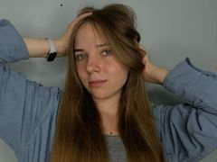 BrookKingfisher - female with brown hair webcam at LiveJasmin