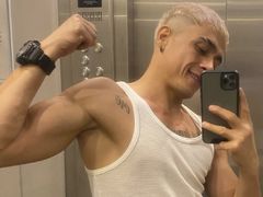 brunhocute from LiveJasmin