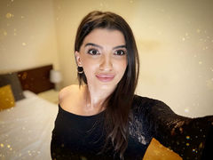 BryannaBella - female with black hair webcam at LiveJasmin