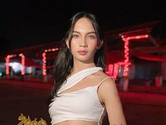 CaliCollins from LiveJasmin