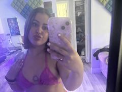 CamilaGarciaa from LiveJasmin