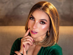 CamilaRhoa from LiveJasmin