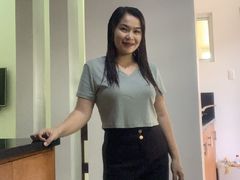 CamillaRobinson - female with black hair webcam at LiveJasmin