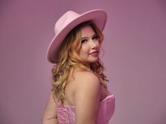 CamillaTores - female with brown hair webcam at LiveJasmin