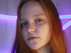 CandaceMori - female with red hair and  big tits webcam at LiveJasmin