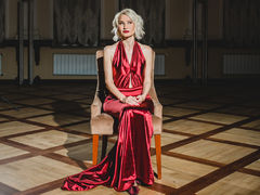 CandiceBright - blond female with  big tits webcam at LiveJasmin