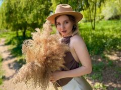 CandiceKing - blond female webcam at LiveJasmin