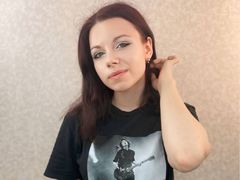 CarmelSego - female with brown hair webcam at LiveJasmin