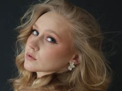 CarolMelser - blond female webcam at LiveJasmin