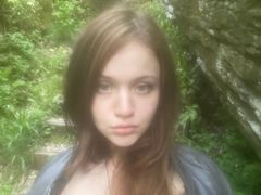 CarolNouls from LiveJasmin