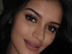 CarolSamha from LiveJasmin