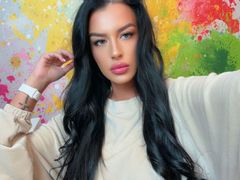 CasianaBlue - female with black hair and  big tits webcam at LiveJasmin