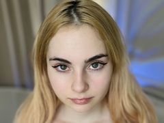 CassidyKison - blond female with  small tits webcam at LiveJasmin