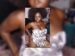 CassyStar - female with black hair webcam at LiveJasmin