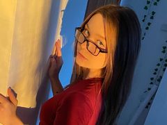 CateGarland from LiveJasmin